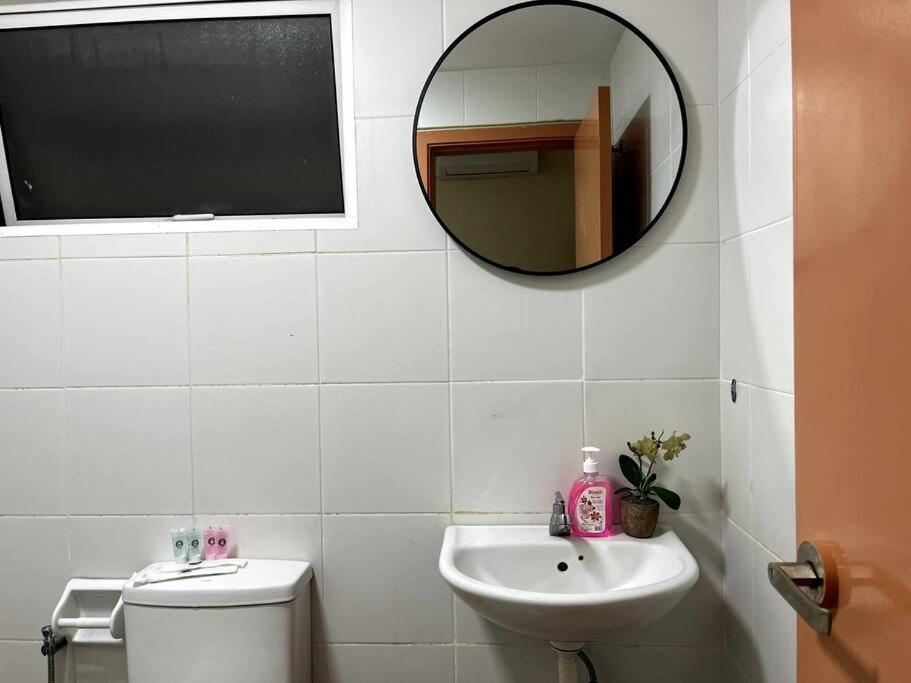 Homestay Ttdi Adina 710 Shah Alam,Sek 13,Msu,3Bedroooms Eksteriør billede